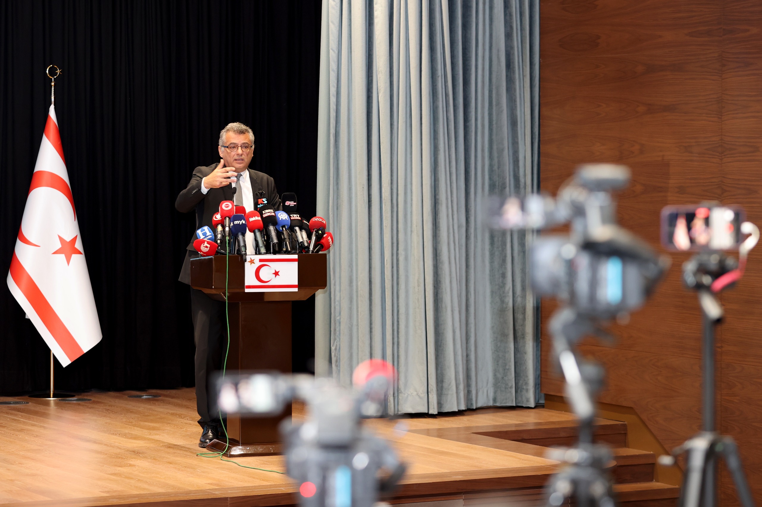 Cumhurbaşkanı Erhürman: “Prosedürel karar, Taşınmaz Mal Komisyonu’nun etkililiği ve KKTC’deki mülkiyet rejimi konusunda herhangi bir olumsuz değişiklik yaratmamıştır”