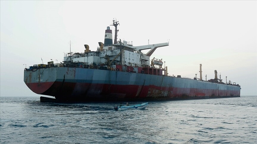 İngiltere, Manş Denizi’nde Rusya’nın “gölge filosuna” ait petrol tankerini durdurdu