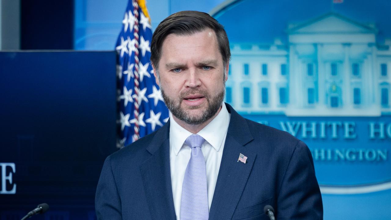 JD Vance, İran ile “başarılı nihai anlaşma” için iyi bir temel attıklarını söyledi