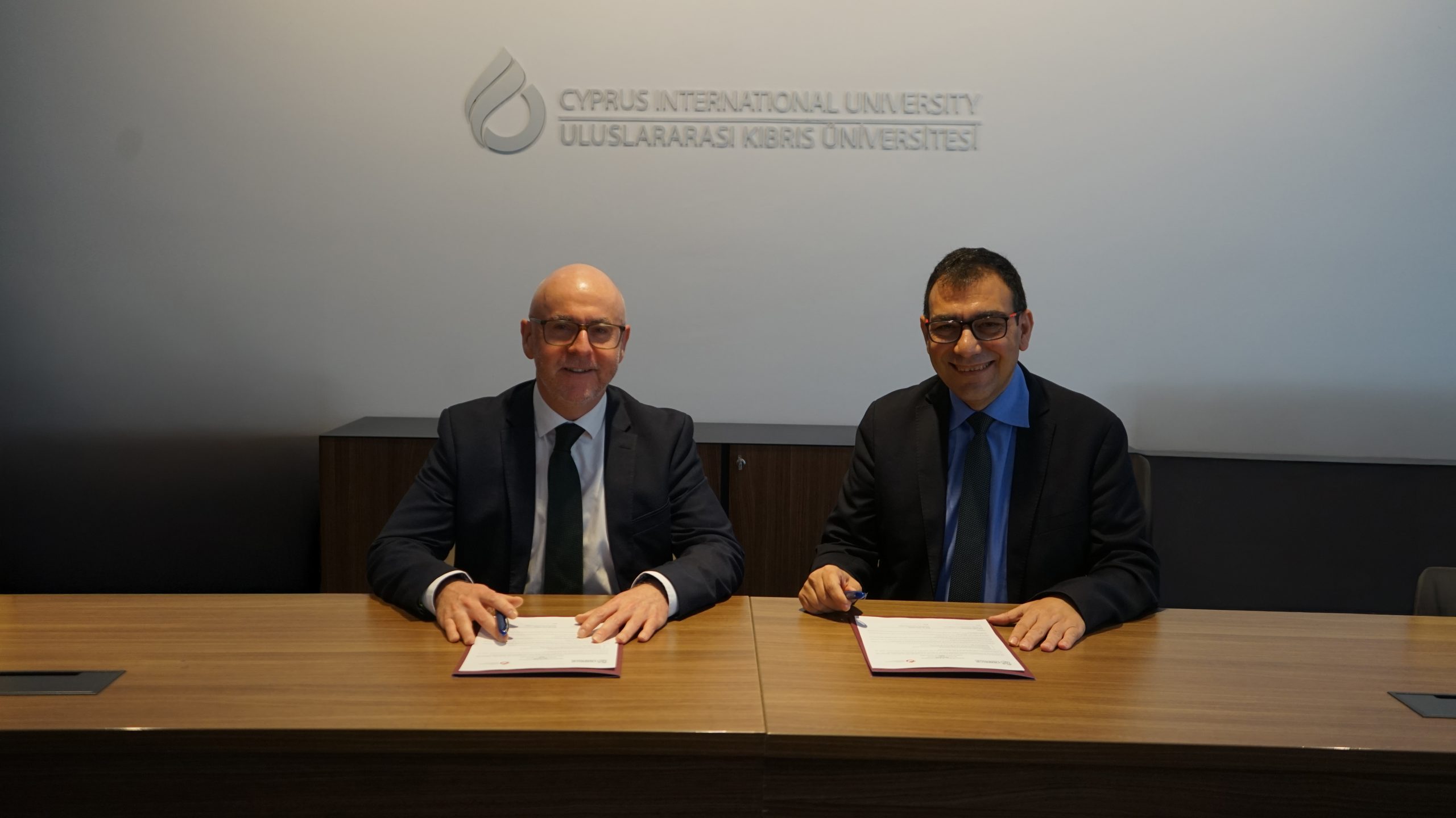 UKÜ İrlanda’nın Limercik Üniversitesi’yle işbirliği anlaşması imzaladı