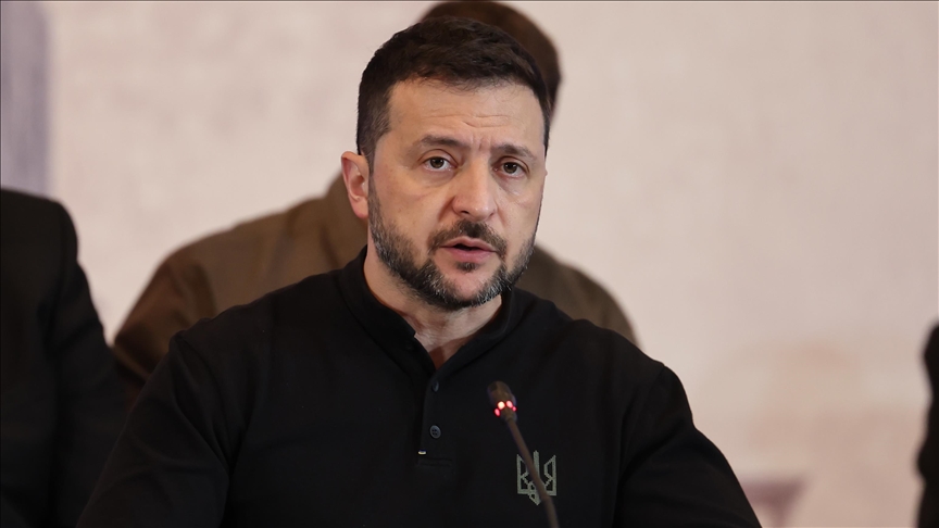 Zelenskiy, Rusya’daki iki petrol rafinerisine saldırı düzenlediklerini açıkladı