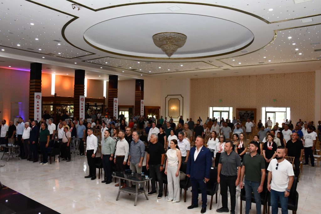 Kamu-İş Olağan Genel Kurulu yapıldı… Serdaroğlu yeniden Genel Başkan seçildi