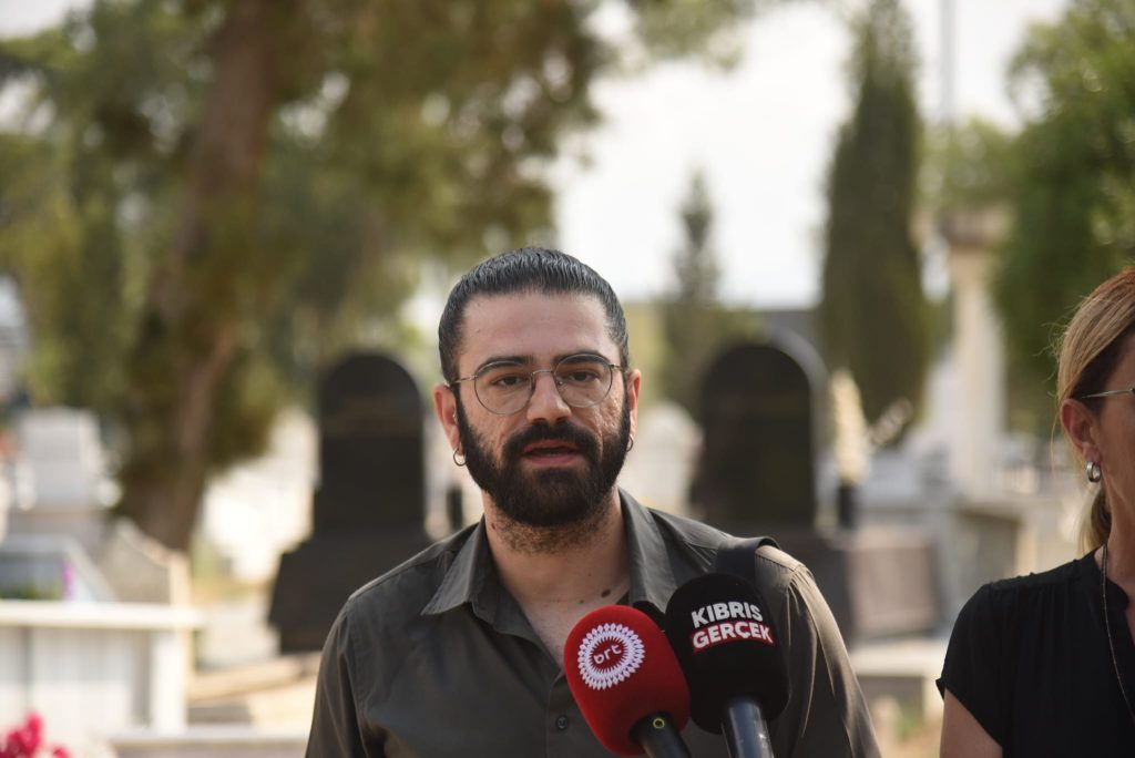 Kutlu Adalı, ölümünün 30’uncu yıl dönümünde kabri başında anıldı