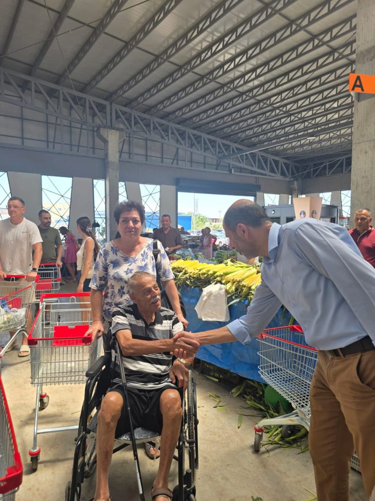 Halkın Partisi İskele pazarındaydı
