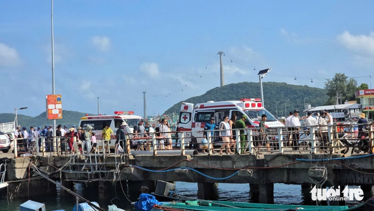 Vietnam’da Hintli turistleri taşıyan sürat teknesinin kazasında 15 kişi öldü