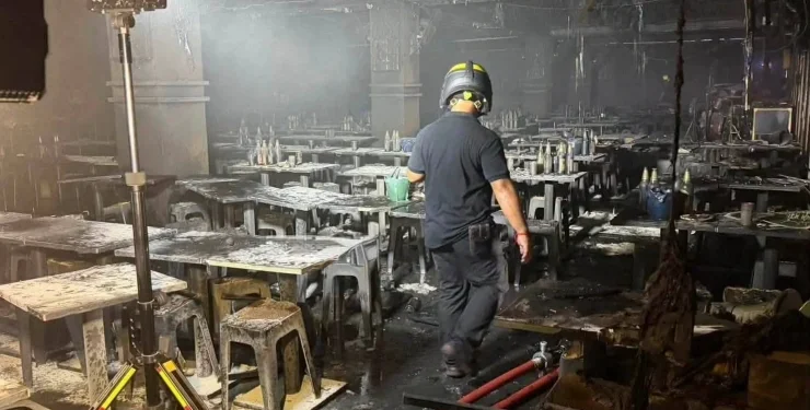 Tayland'da barda çıkan yangında ilk belirlemelere göre 27 kişi öldü