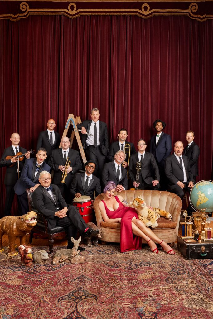 Pink Martini, yarın akşam Salamis Antik Tiyatrosu’nda sahne alacak