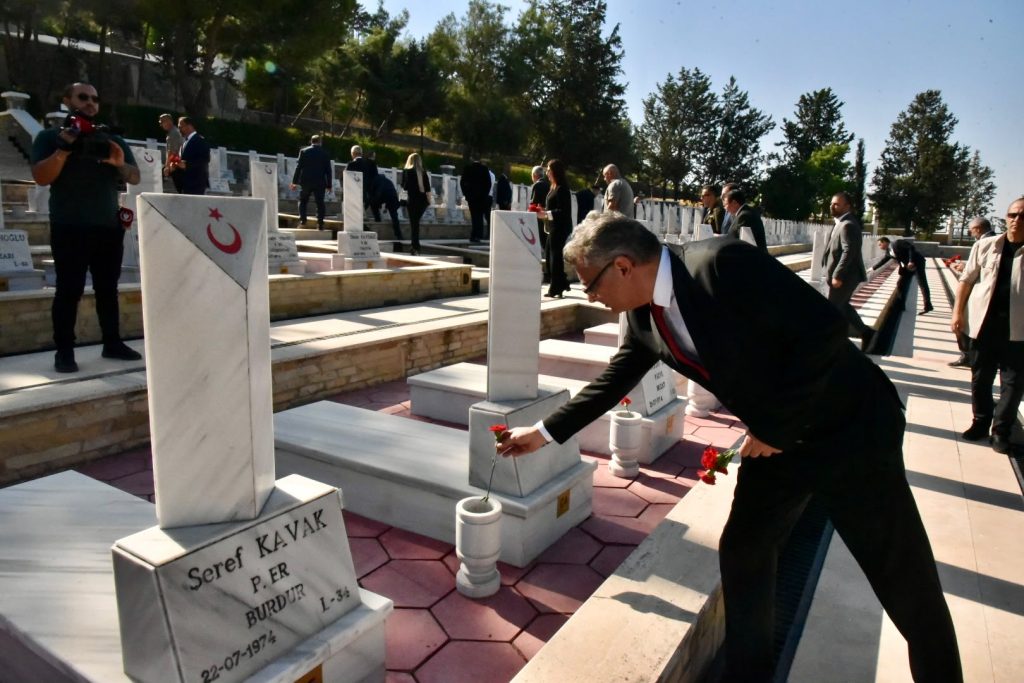 Boğaz Şehitliği’nde 15 Temmuz töreni.. Başçeri: “İrade de zafer de bizimdir”