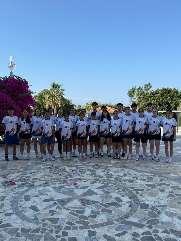 Badminton Akademi Gelişim Kampı KKTC’de düzenlendi