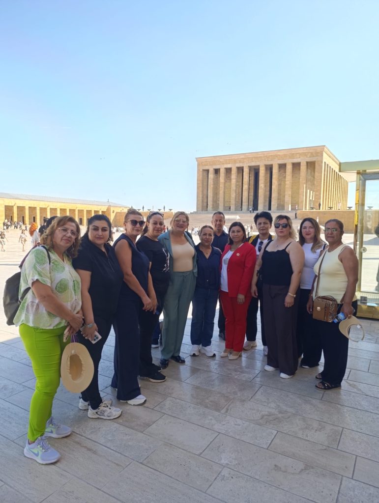 Kamu-İş kadın üyeleri Ankara’da eğitim seminerine katıldı
