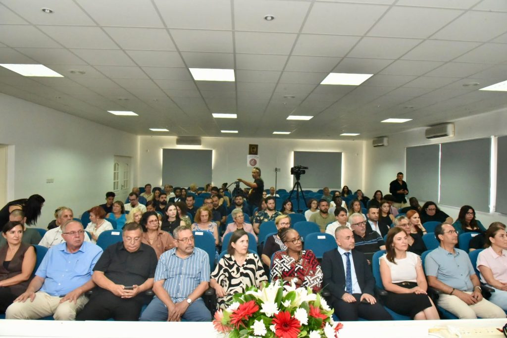 Dünya Tabipler Birliği Başkanı Kitulu güçlü ulusal tabip birliklerine her zamankinden daha çok ihtiyaç duyulduğunu söyledi