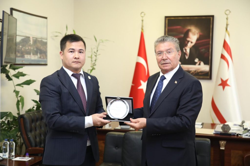 Başbakan Üstel, TÜRKPA heyetini kabul etti