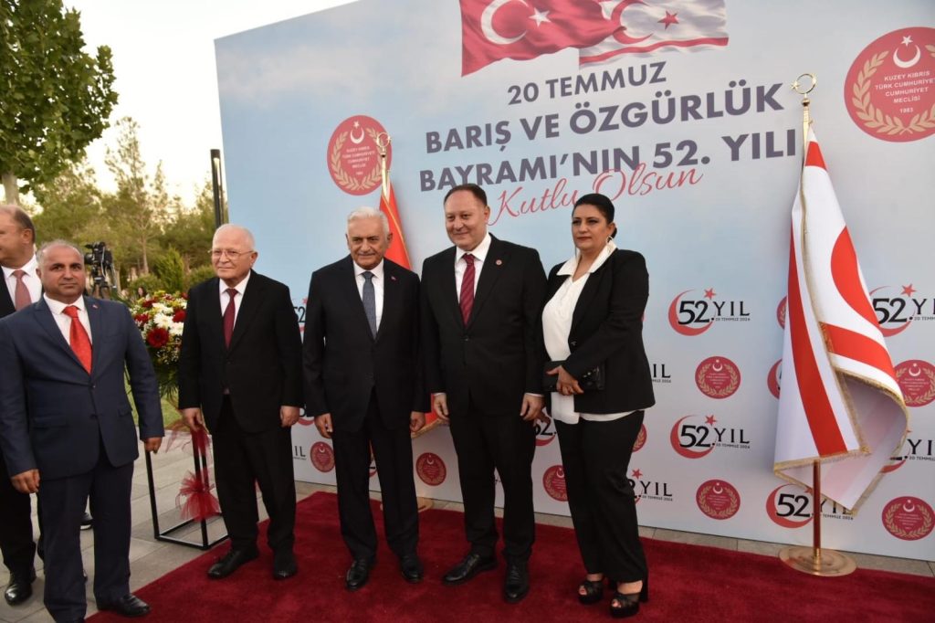 Meclis Başkanı Öztürkler, Barış Harekatı’nın 52. yıl dönümü nedeniyle resepsiyon düzenledi