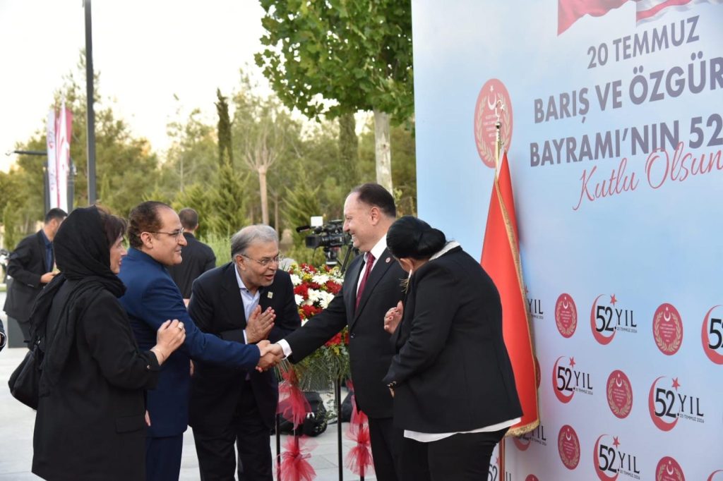 Meclis Başkanı Öztürkler, Barış Harekatı’nın 52. yıl dönümü nedeniyle resepsiyon düzenledi