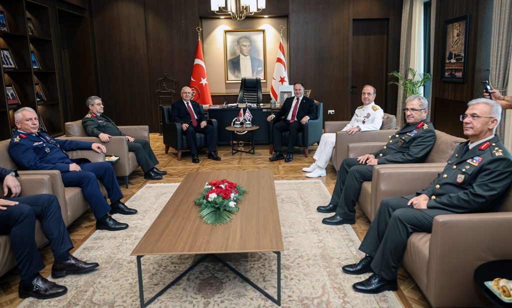 Meclis Başkanı Öztürkler TC Milli Savunma Bakanı Yaşar Güler’i kabul etti