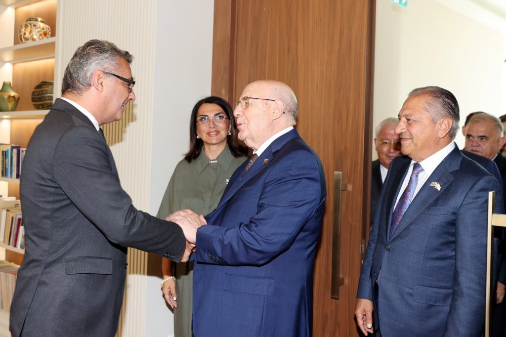Cumhurbaşkanı Erhürman, Azerbaycan Dostluk Grubu heyetlerini kabul etti