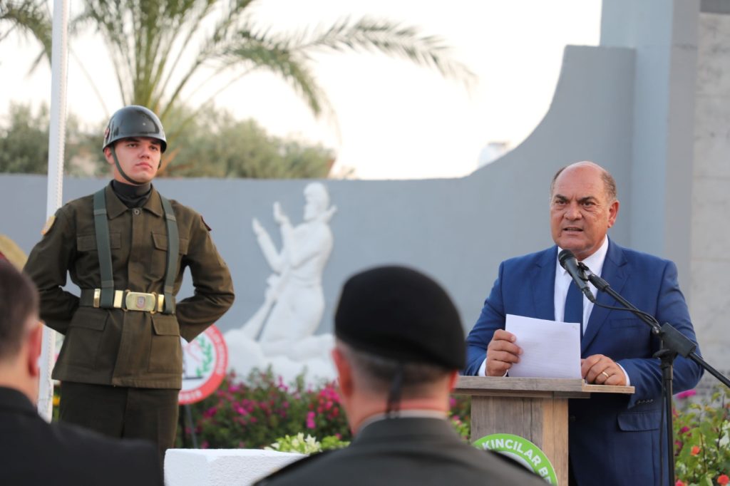 Alaminyo şehitleri anıldı… Öztürkler: “Kıbrıs Türk halkı bu toprakların ev sahibidir”