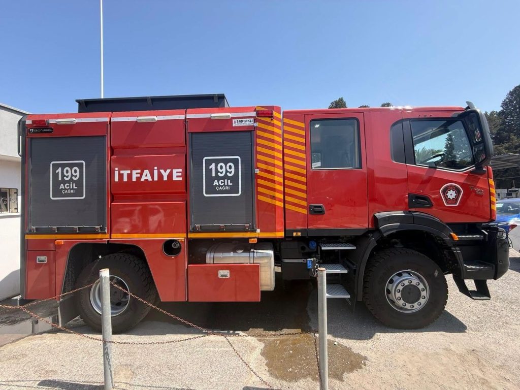 İtfaiye birimlerine yedi araç takviyesi yapıldı