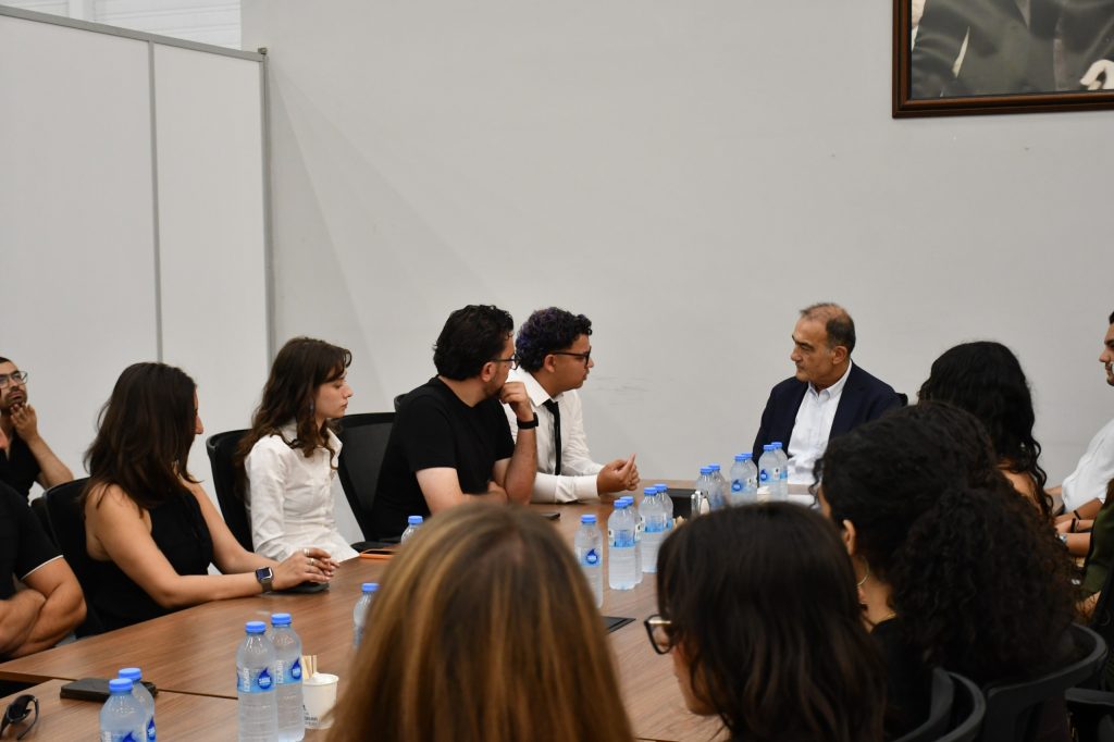 Gençler İzmir’de buluştu