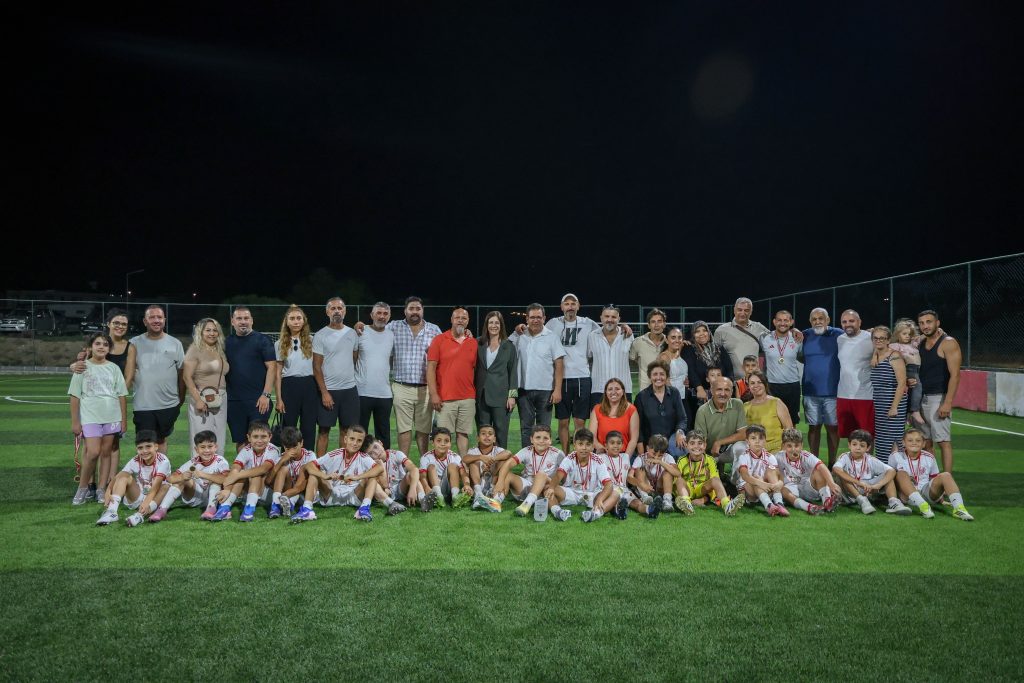 28. Naci Talat Halı Saha Futbol Anı Turnuvası’nda U10 kategorisi maçları gerçekleştirildi