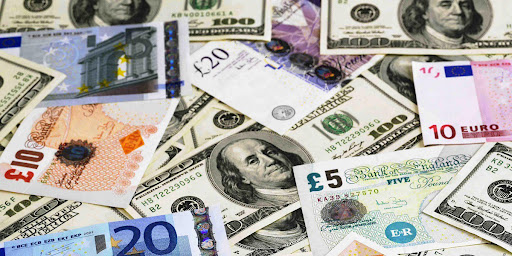 Euro 54,10, sterlin 63,45, dolar 47,40 liradan işlem görüyor