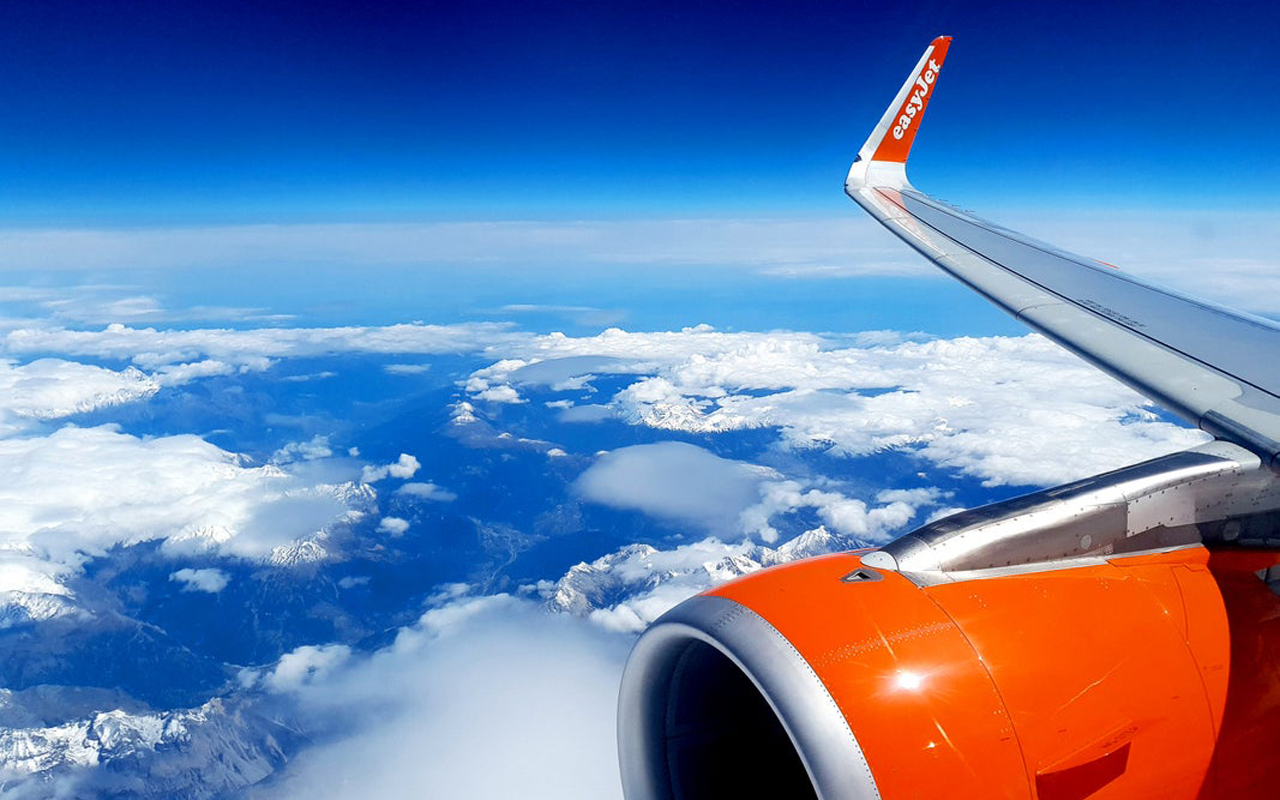 ABD’li özel sermaye şirketi Apollo, EasyJet’i satın almak için 5,7 milyar sterlin teklif verdi
