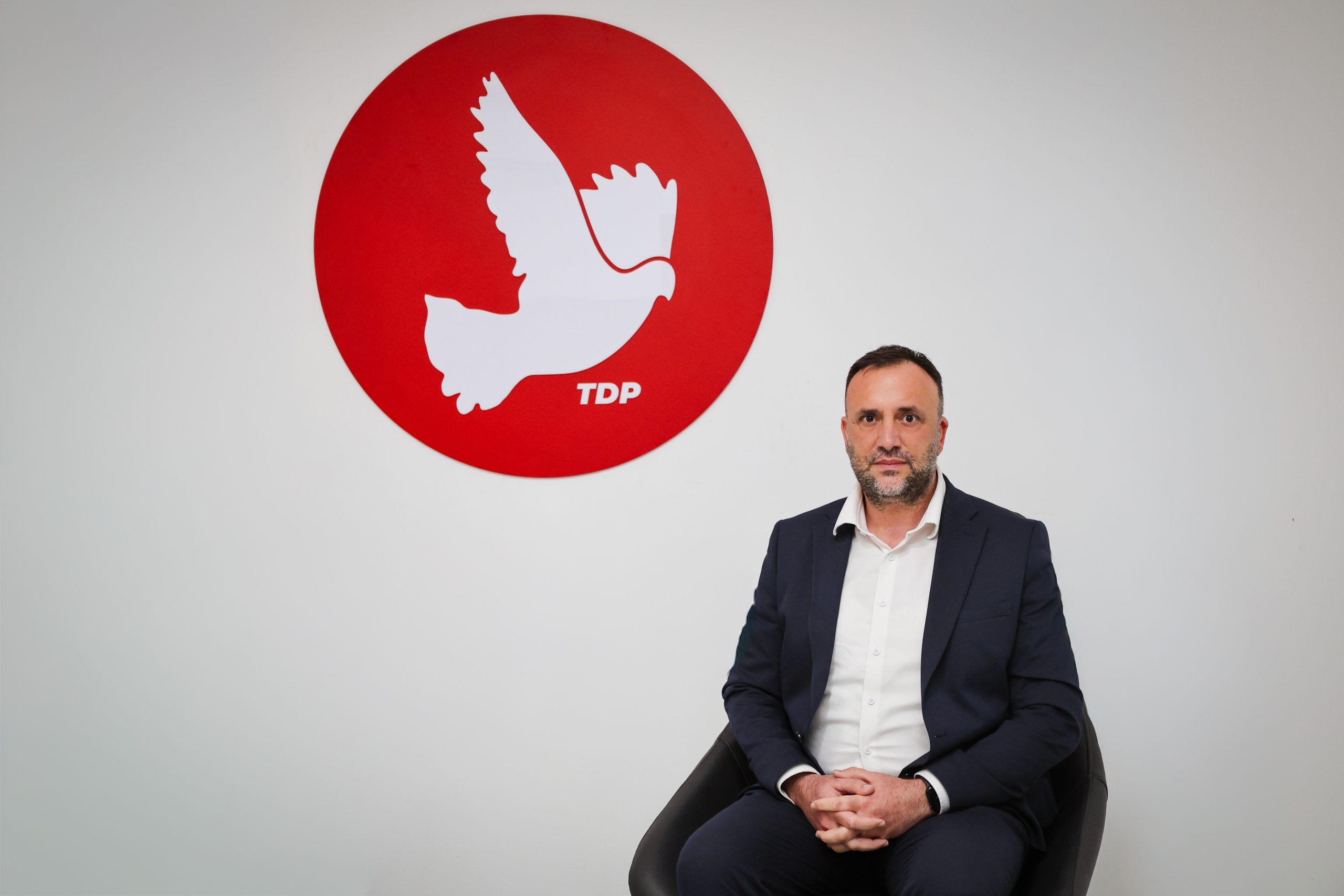 Çeler: “Seçim barajının düşürülmesi veya karma oyun kaldırılması gibi düzenlemeler iktidardaki partileri kurtaramayacak”