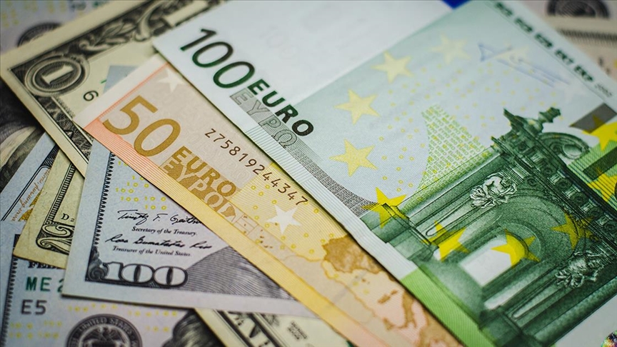 Dolar 47,35, euro 54,05, sterlin 63,65 TL’den işlem görüyor