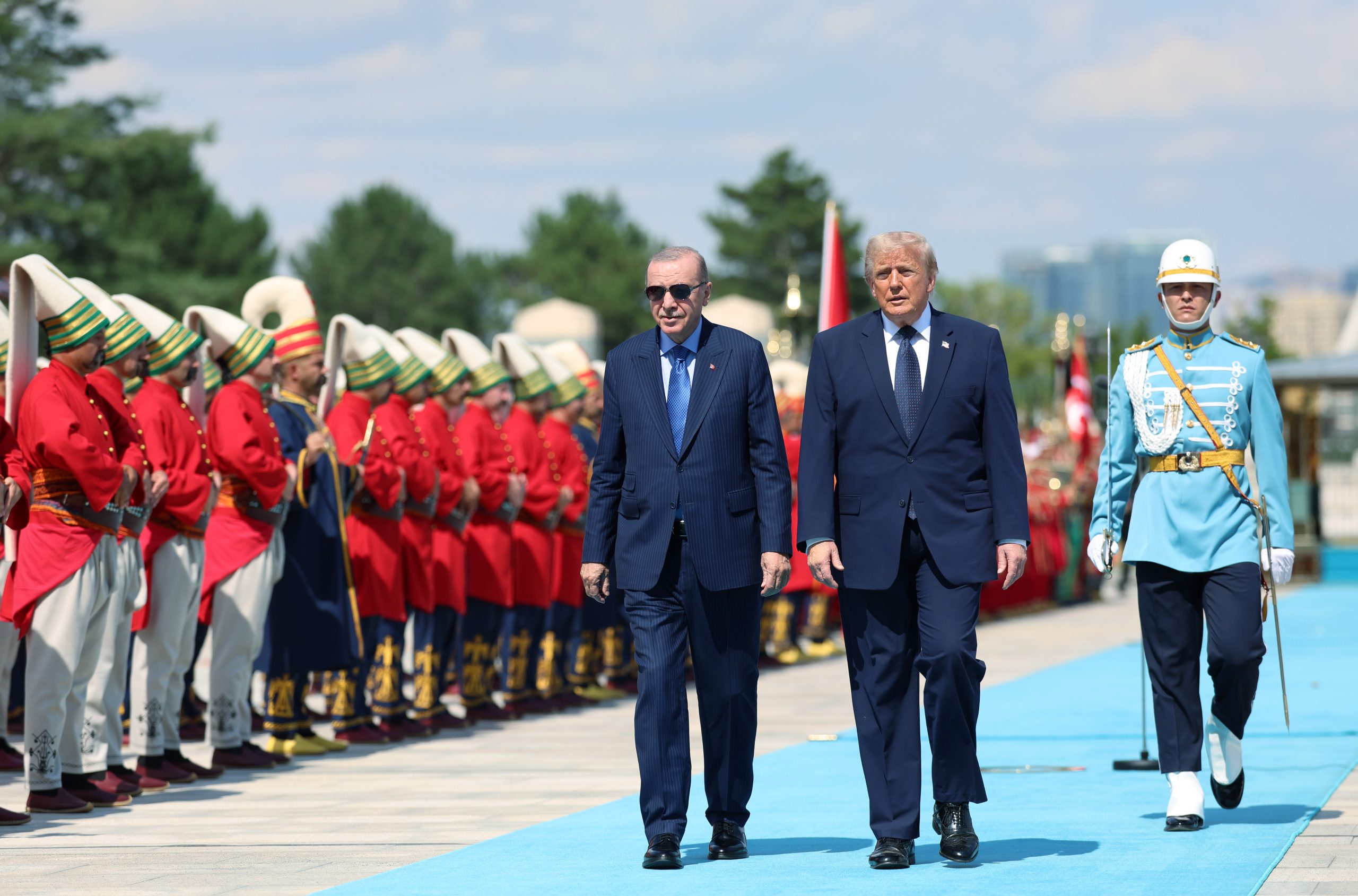 Erdoğan, Trump ile bir araya geldi
