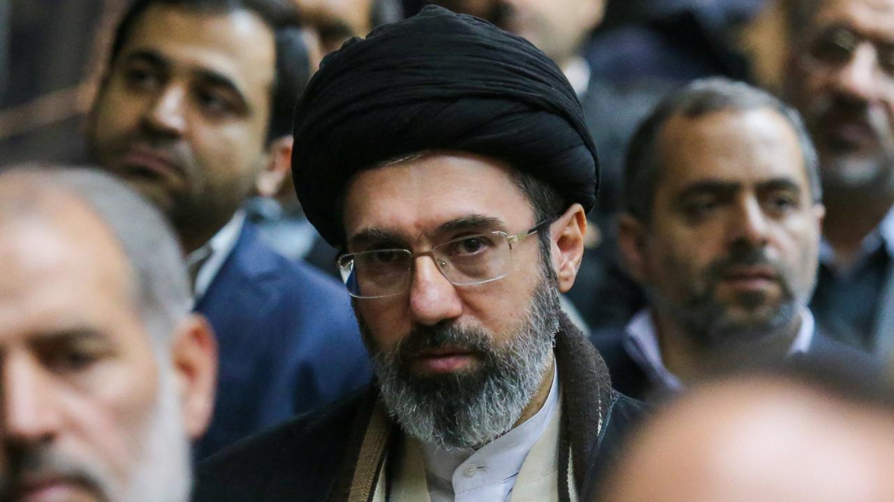 İran lideri Hamaney’in babası için düzenlenecek cenaze törenlerine güvenlik gerekçesiyle katılamayabileceği açıklandı