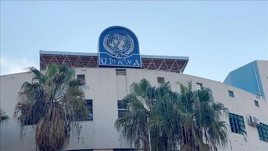 İsrail ordusu, Doğu Kudüs’te UNRWA’ya bağlı eğitim merkezine baskın düzenleyerek çalışanları alıkoydu