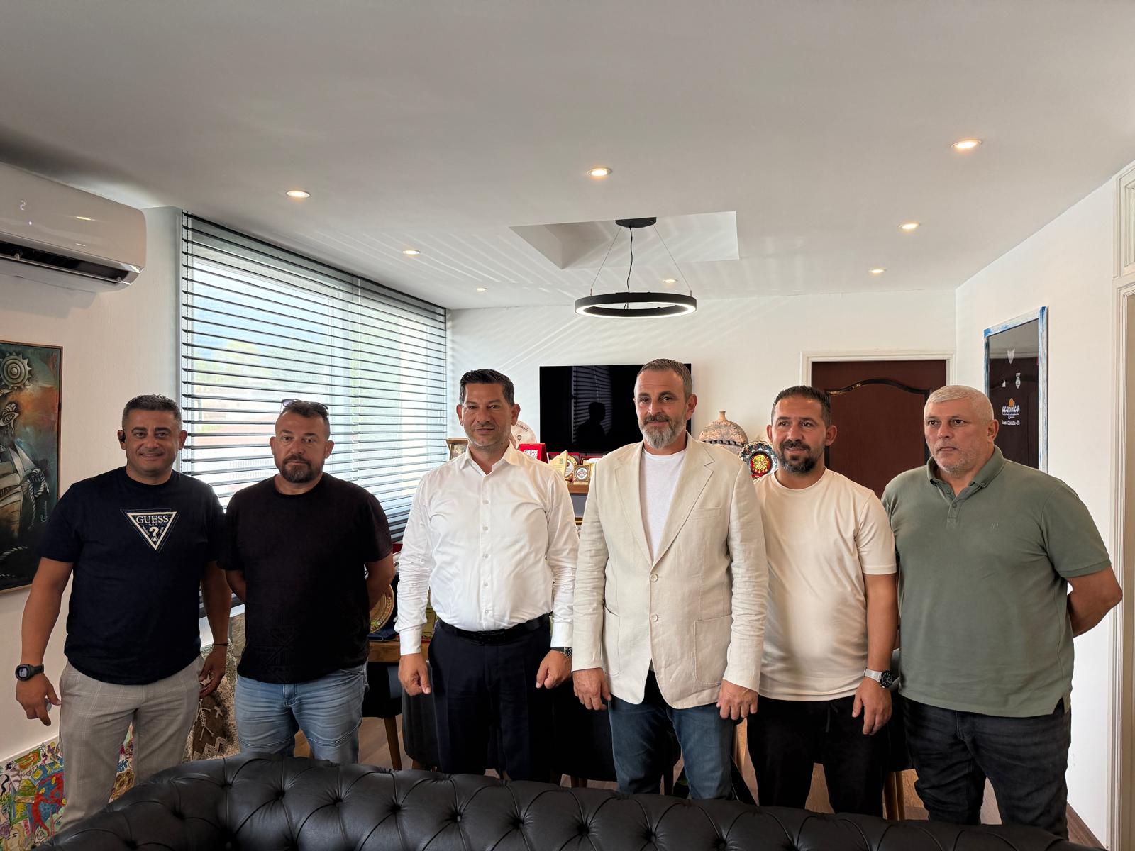Kırok KKTC Avcılık Federasyonu heyetini kabul etti