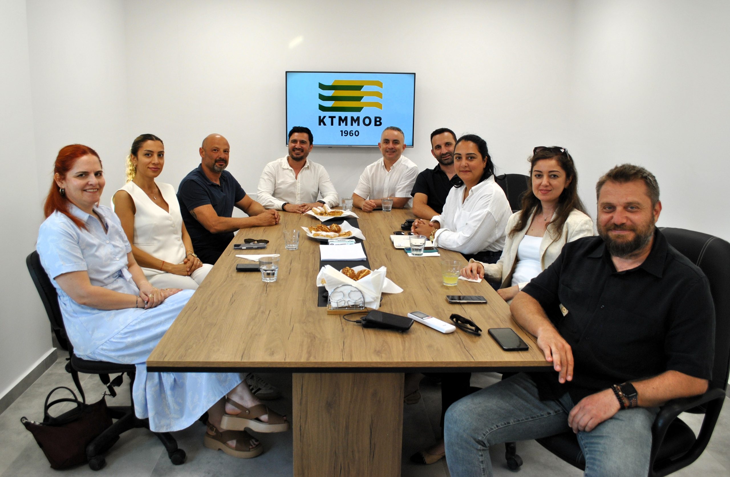 Tabipler Birliği, Mühendis ve Mimar Odaları Birliği’ni ziyaret etti