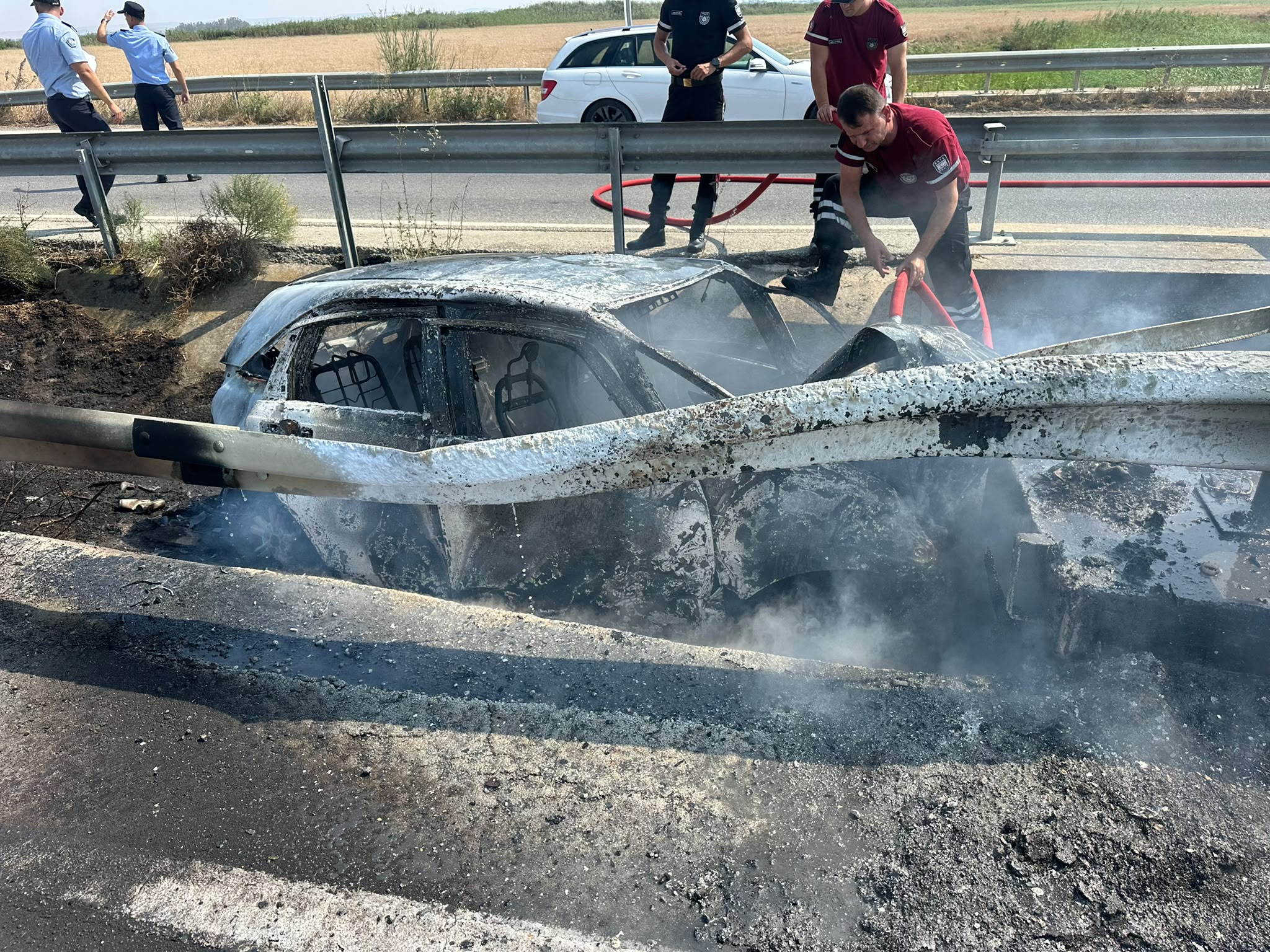 Trafik kazası ve araç yangını