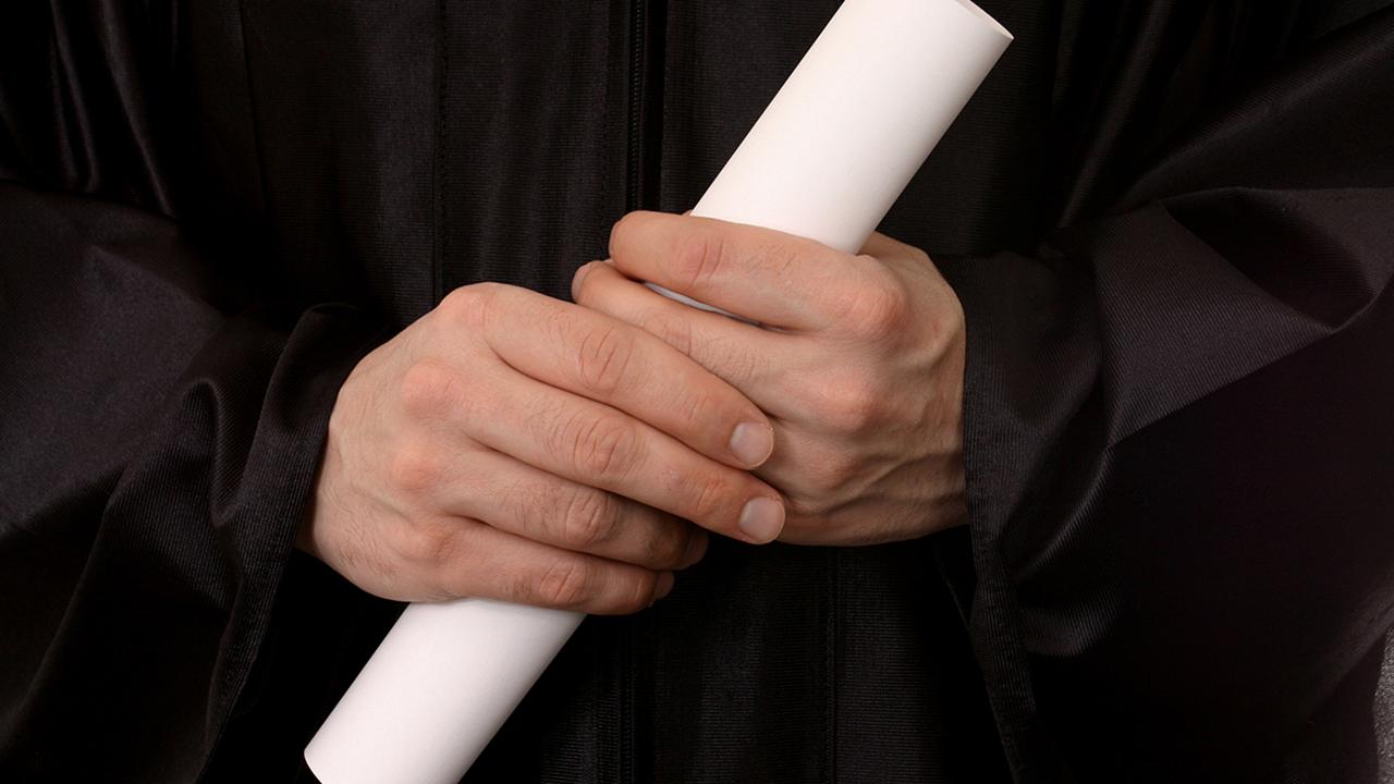 Türkiye’de sahte diploma düzenleyene hapis cezası geliyor